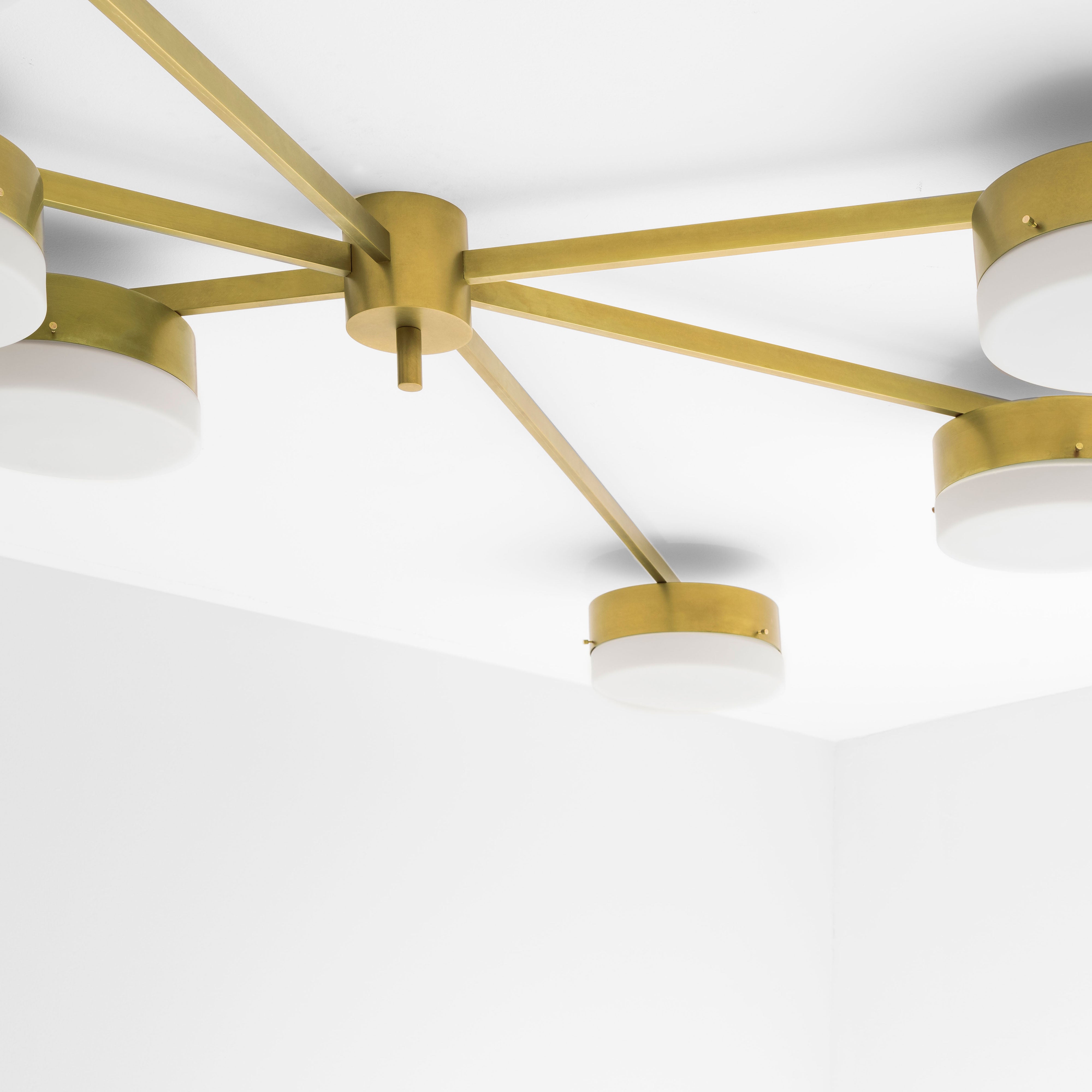 Brass is timeless and at the heart of the design trend. DFM has developed strong expertise in terms of manufacturing and treatment to get incredible patinas.