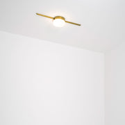 Celeste Solitude contains a single bulb, it is compatible with LED and dimmable. The maximum voltage of the bulb must not exceed 100V.