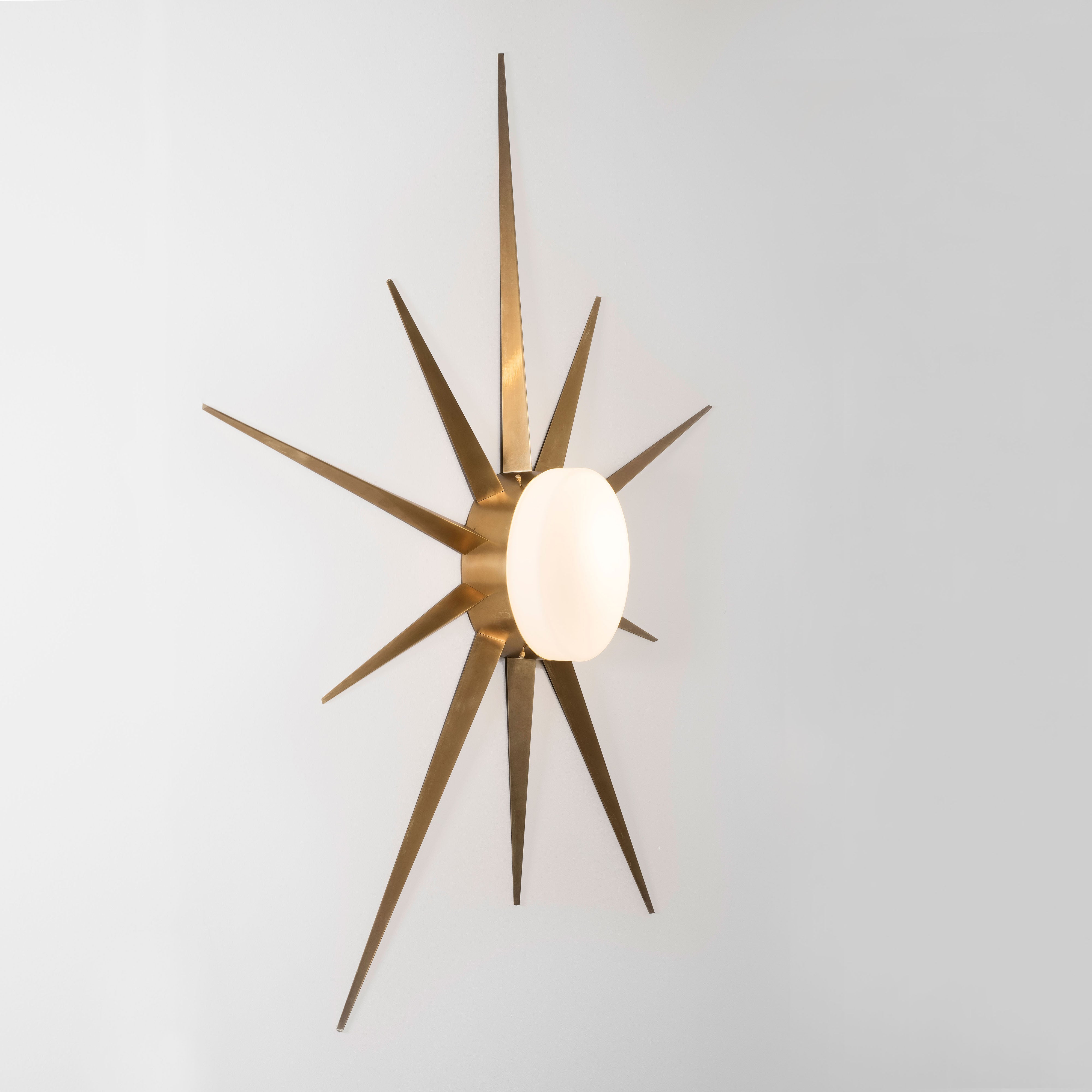  Capri can be put up both as a ceiling and a wall lamp